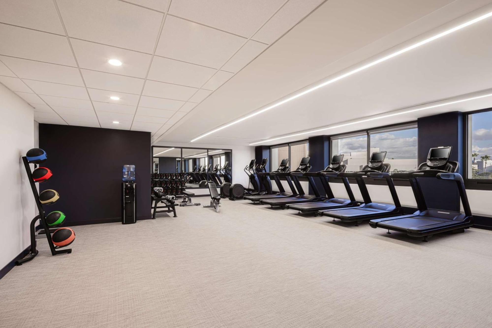 Hotel Fera Anaheim, A Doubletree By Hilton Orange Εξωτερικό φωτογραφία