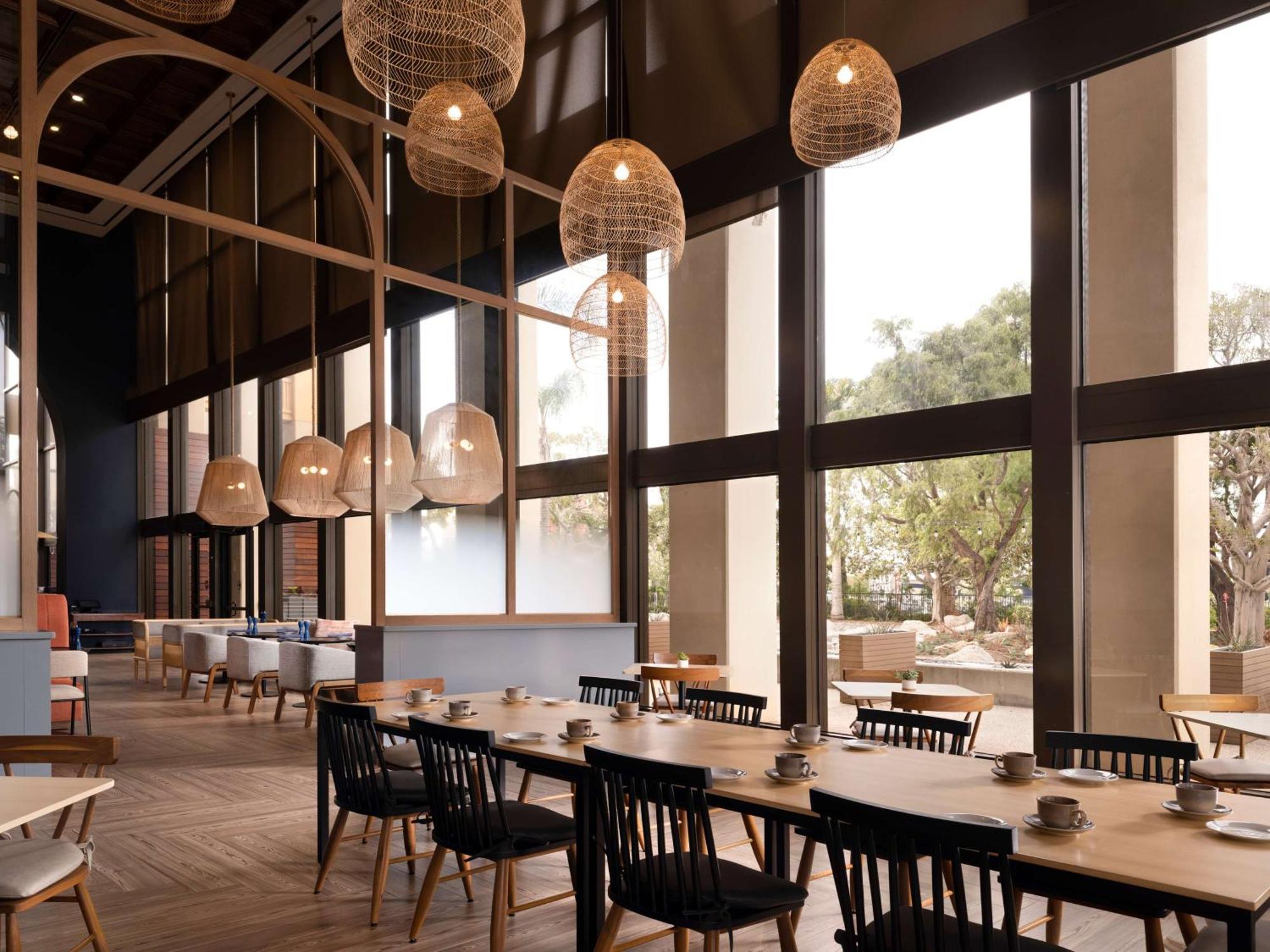 Hotel Fera Anaheim, A Doubletree By Hilton Orange Εξωτερικό φωτογραφία